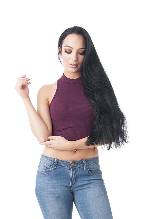 Sleeveless Ribbed Mock Neck Crop Top Khanomak