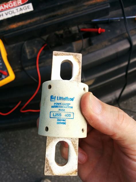 Diagnosing a blown high voltage fuse: S-10 EV | Jay's Technical Talk