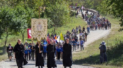 Clear Creek Abbey Hosts Three Hearts Pilgrimage Our Lady Of Clear