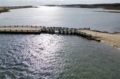 Unraveling Chappaquiddick: Delving into Dike Bridge and Ted Kennedy's ...