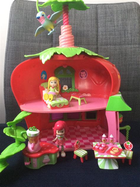 Strawberry Shortcake Strawberry House