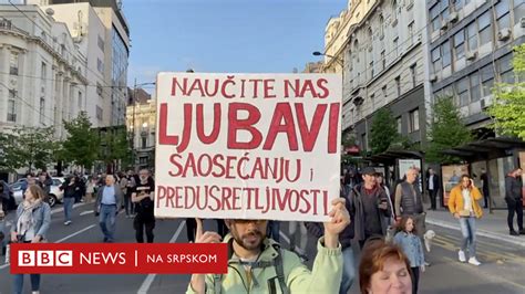 Tragedija u Beogradu i protesti protiv nasilja Šetnja u tišini i tri