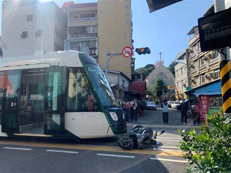 高雄輕軌不到半年6件車禍 最多在這個路口 社會 自由時報電子報