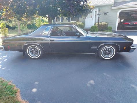 Oldsmobile Cutlass Supreme Barn Finds