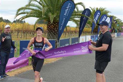 News Barfoot And Thompson Auckland Marathon Presented By Asics