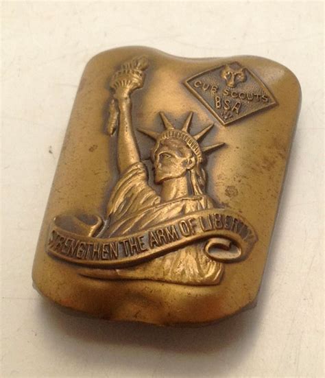 Vintage Boy Scout Neckerchief Slide Bsa Brass Metal Statue Of Liberty