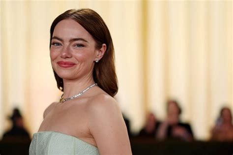 Emma Stone Wins Second Career Oscar For Poor Things