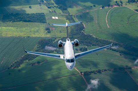 Embraer sera prêt à développer un nouvel avion d affaires ou