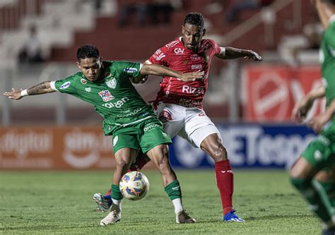 Gol De Alesson Vila Nova Derrota Jataiense E Mant M Lideran A Do