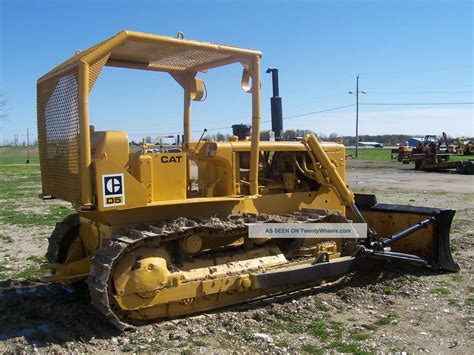 Cat D5 Dozer