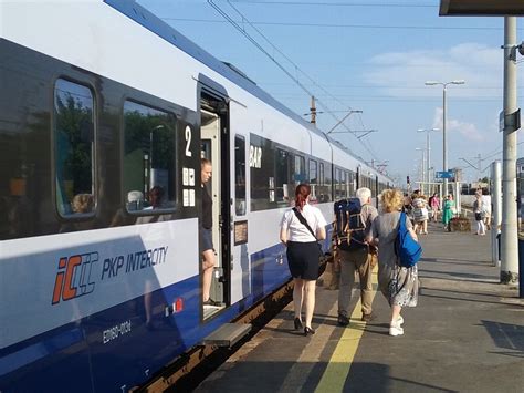 Rewolucja Cenowa W Pkp Intercity Miesi Czne Bilety Odcinkowe Ta Sze