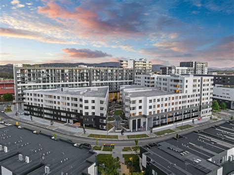 Black Diamond Apartments Au