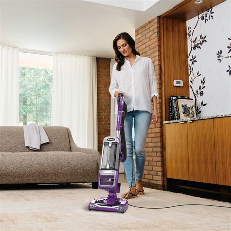 Shark Navigator Powered Lift Away Upright Vacuum Nv586