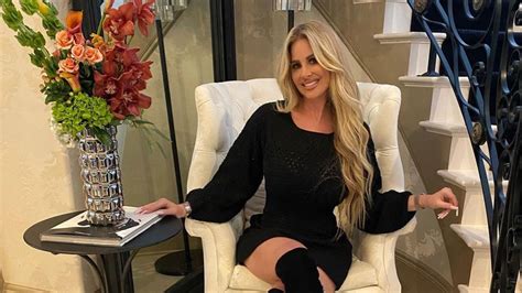 Rhoa Star Kim Zolciak Biermann S Home Dodges Foreclosure Ahead Of