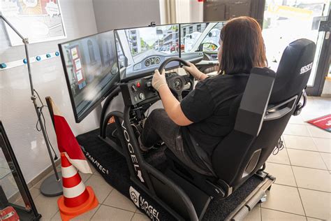 Fahrsimulator Michas Fahrschule Dortmund