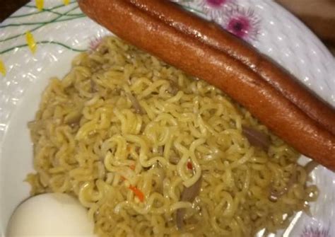 Indomie With Egg Sausage Recipe By Maryam Ahmad Cookpad