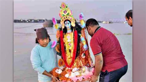 Kali Puja 2022 500 Kali Idols Immersed In Hooghly On Day 1