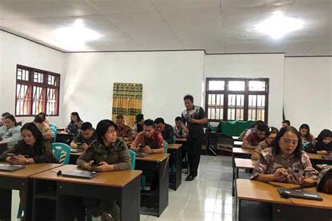 Wujudkan Tomohon Hebat CSWL Tingkatkan Tenaga Kontrak Berbasis