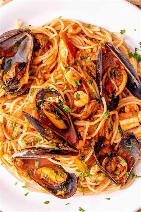 Seafood Pasta {easy Elegant Ready In 10 Minutes }