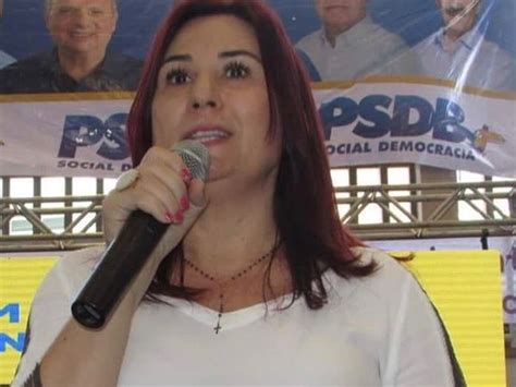 Cúpula do PSDB do Ceará avalia candidatura de Emília Pessoa em Caucaia