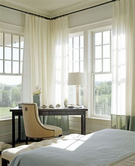 46 Stunning Custom Drapes For Your Beautiful Bedroom Bedroom Corner