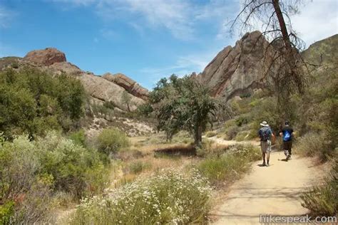 Balconies Cave | Pinnacles National Park | Hikespeak.com