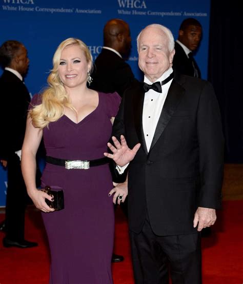 Meghan McCain, John McCain's Daughter: 5 Fast Facts to Know