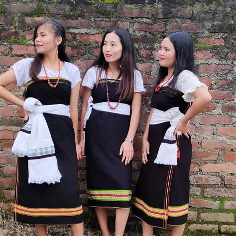 The 𝐊𝐔𝐊𝐈𝐒 On Instagram Kuki Traditional Attire Follow Us For More