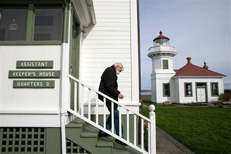 After Outcry Switcheroo Of Mukilteo Lighthouse Digs Wont Happen