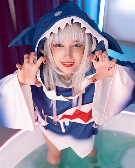 Runa Rei | Welcome to the pool party! More Honoka from DoA on my