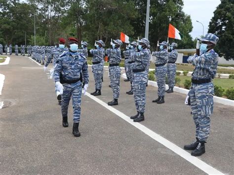 Gendarmes Ivoiriens Arr T S Au Burkina Discussions Pour Leur Lib Ration