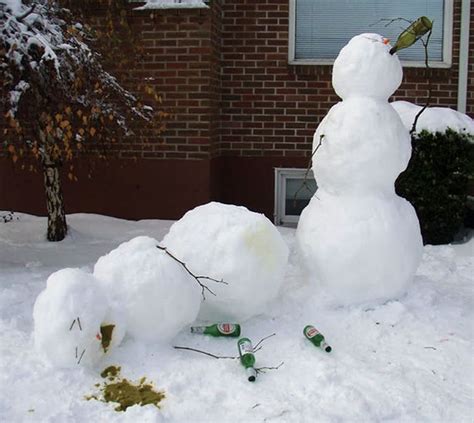 Funny Snowmen (28 pics)