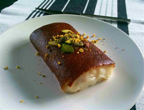 Classic Turkish Pudding And Custard Dessert Recipes