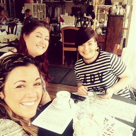 Meet and Greet - WorldTravellerz.com