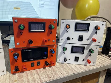 Лабораторный блок питания 0-25V 10A. Зарядка для авто: 1 000 грн ...