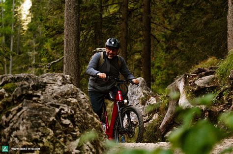 Zemo Su E Fs Im Vergleichstest Der Beste Vollgefederte Offroad