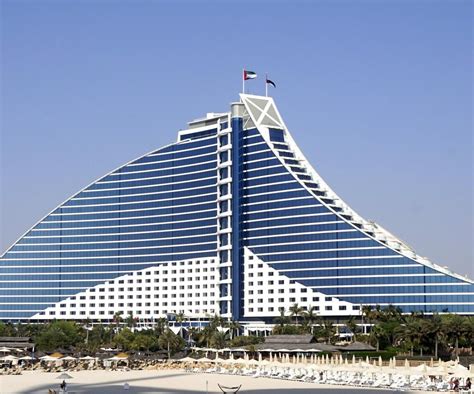 Best Kid-Friendly Hotels in Dubai.