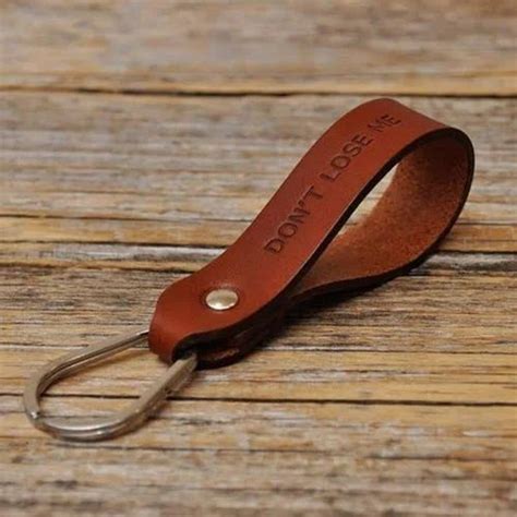 Brown Leather Keychain For Promotional T Packaging Type Packet At