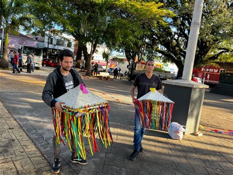 Cultura de Itararé SP dá início à decoração da Festa de São Pedro