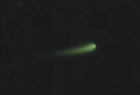 Cometa do século está visível no céu do Brasil saiba como observar