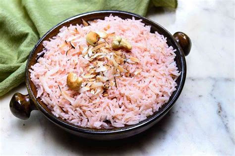 5 Rooh Afza Recipes to Try This Ramadan - HTV