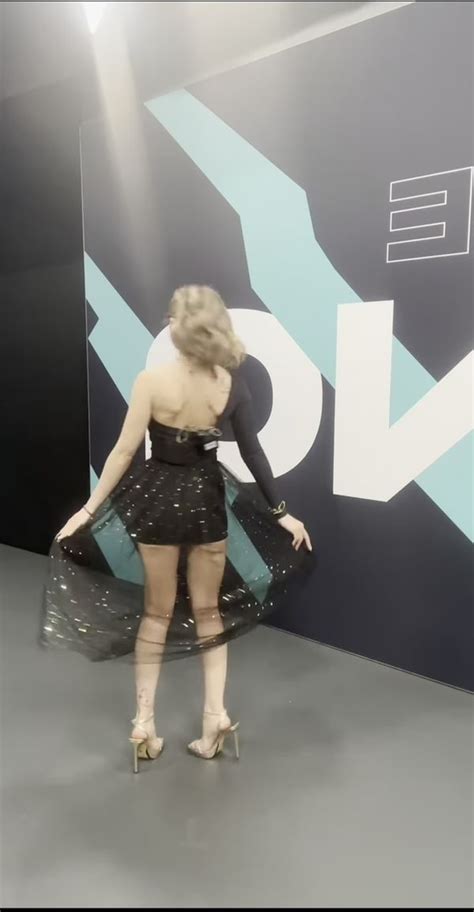 Laure Valée laure bv Nude Leaks OnlyFans Fapellino