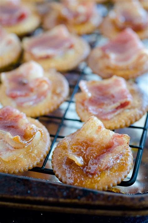 Sweet And Spicy Bacon Crackers Recipe