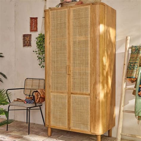 Armoire 2 Portes Battantes En Bois De Manguier Massif Viro Maisons Du