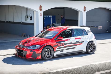 Volkswagen Golf GTI TCR Race Car Experience