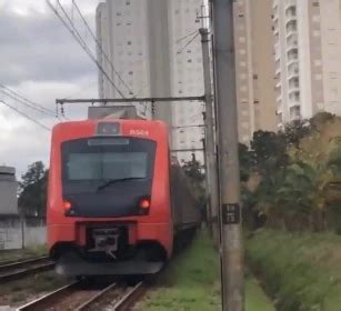 Descarrilamento De Trem Na Linha Diamante Da Viamobilidade