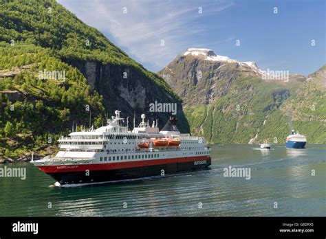 Cruise Ships in Geirangerfjord Norway Stock Photo - Alamy