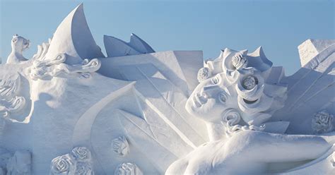 Snow sculptures you have to see with your eyes to believe : The Premier ...