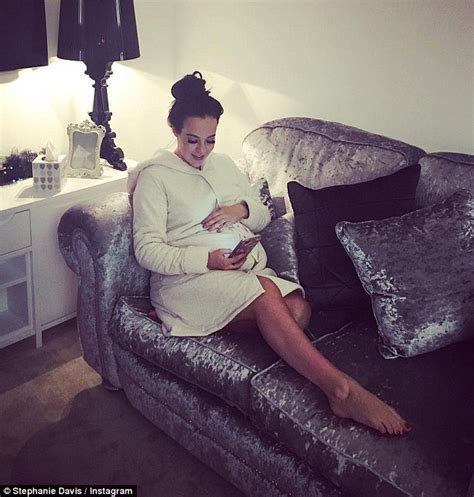 Pregnant Stephanie Davis Shows Off Her Tummy In Cosy Knitwear Daily