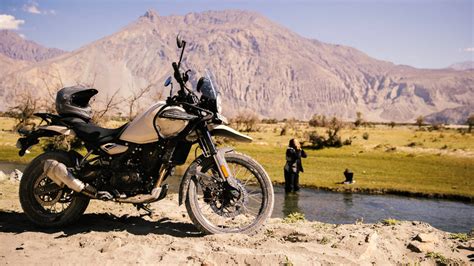 New Royal Enfield Himalayan 450 Variants Colours And Specifications